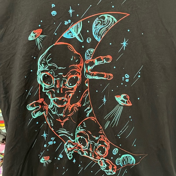 into the am Other - Alien 👽 Tee
